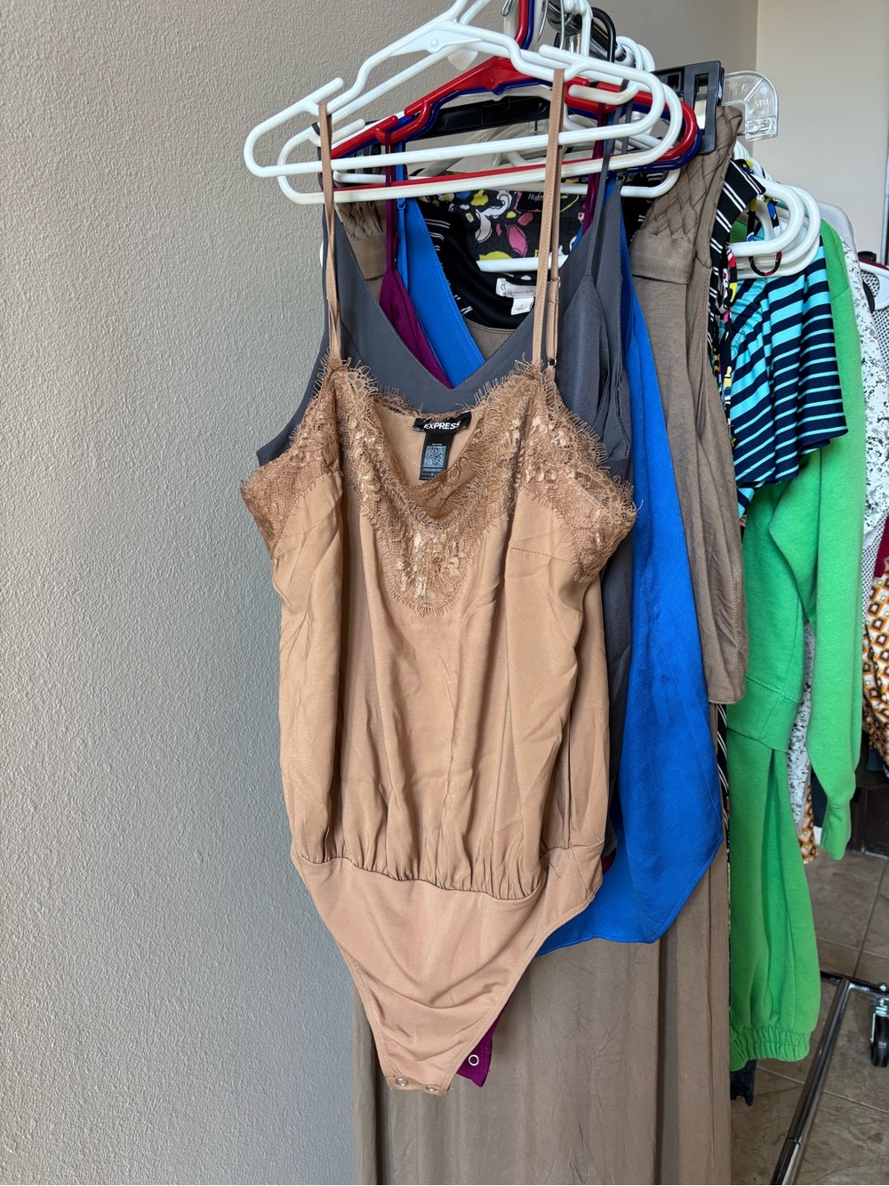 Express Lace Trim Beige/Gold Bodysuit